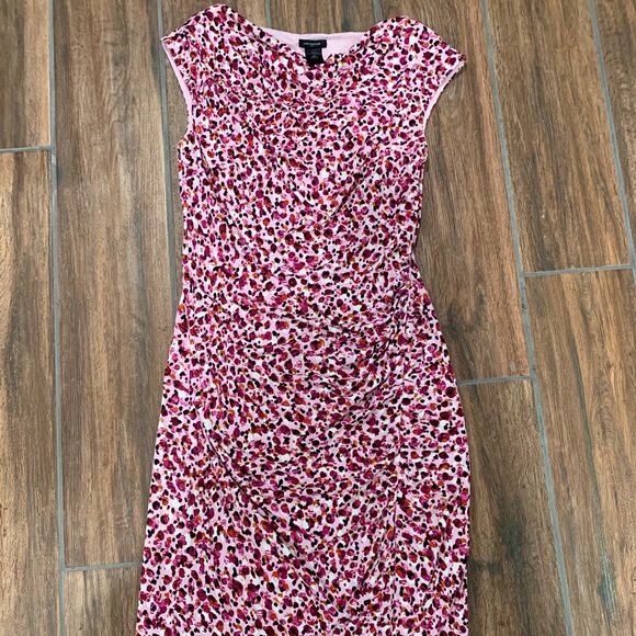 Ann Taylor Dresses & Skirts - BUNDLE ME - Ann Taylor Pencil Dress